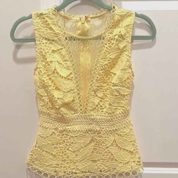 Lace Sleeveless Top - Picture 1 of 3